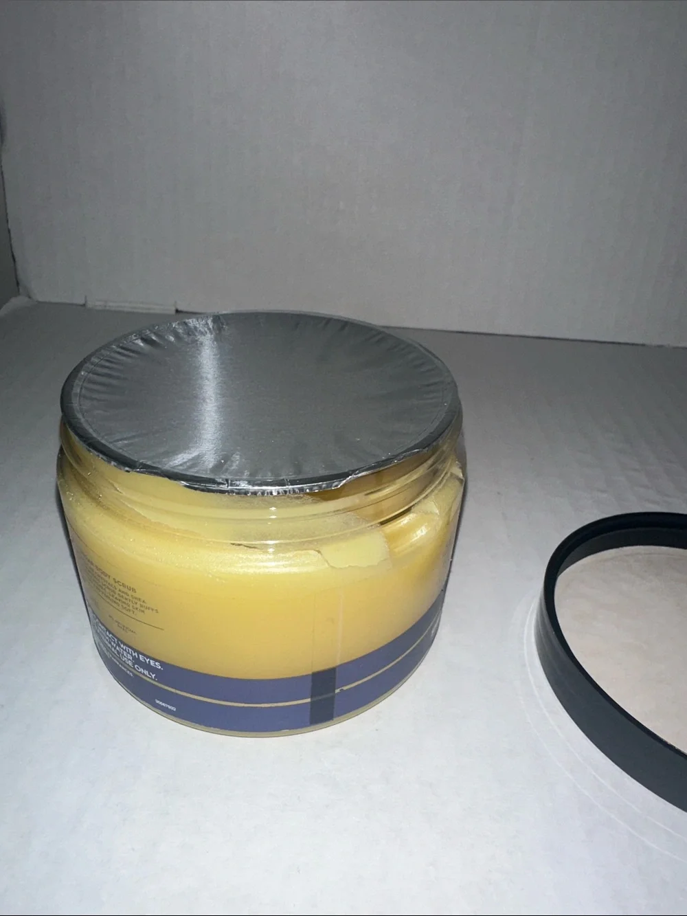 Aromatherapy sleep chamomile & bergamot shea sugar body scrub